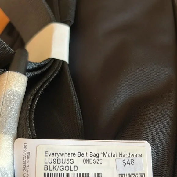 Everywhere Belt Bag *Metal Hardware - Picture 3 of 3
